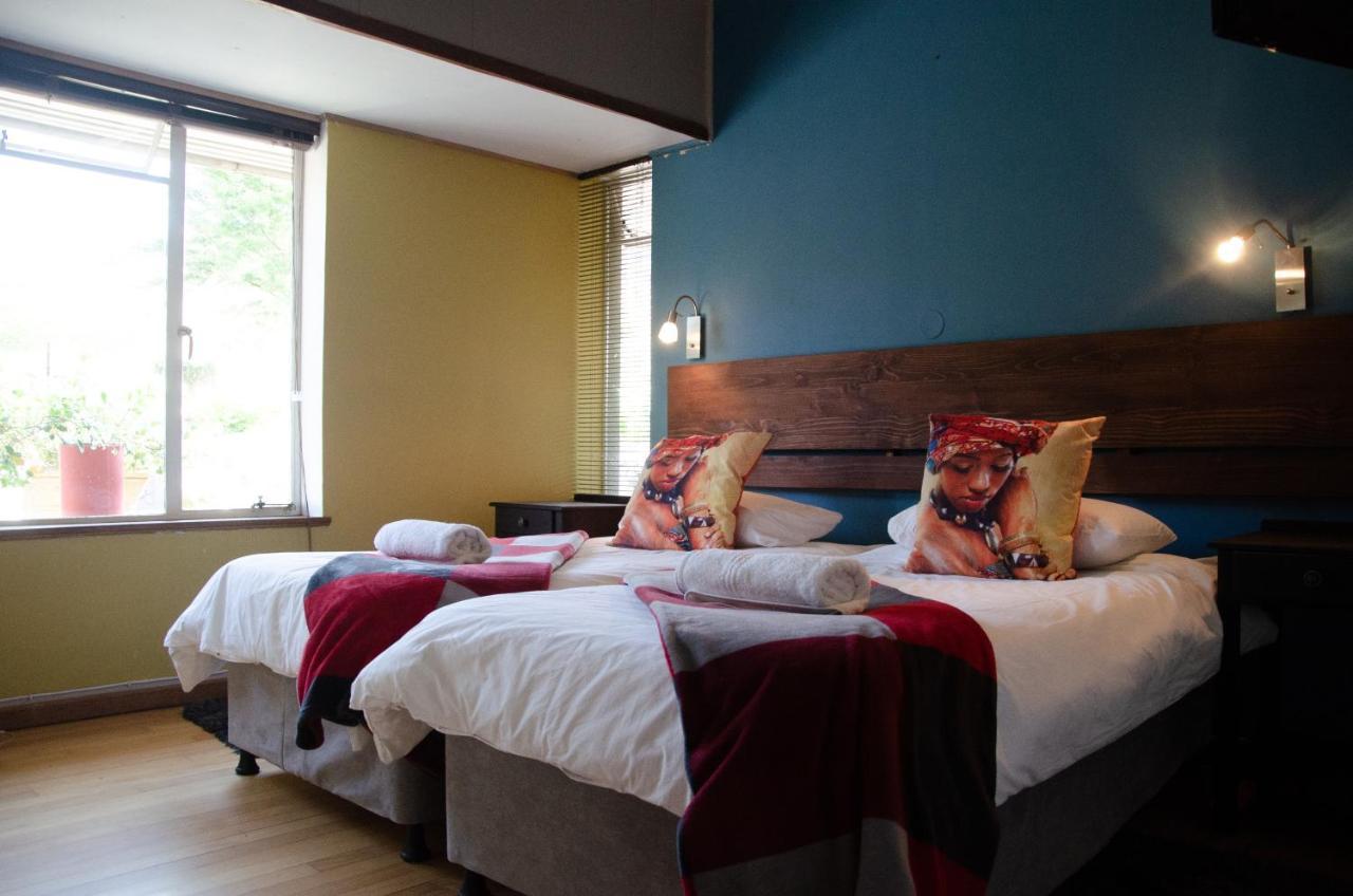 Hutchinson Desert Dew Guest House מראה חיצוני תמונה