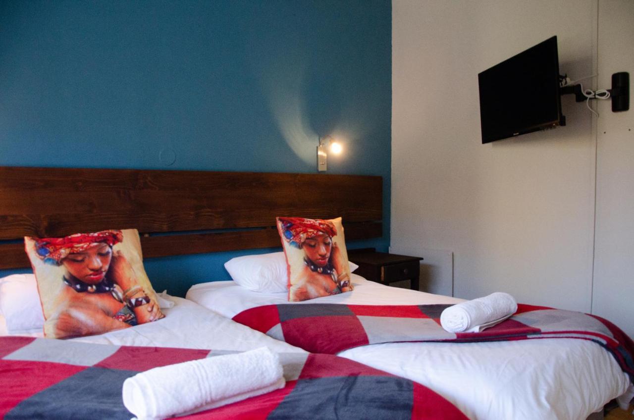 Hutchinson Desert Dew Guest House מראה חיצוני תמונה
