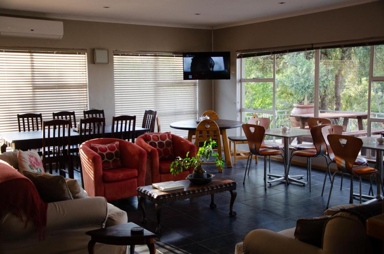Hutchinson Desert Dew Guest House מראה חיצוני תמונה